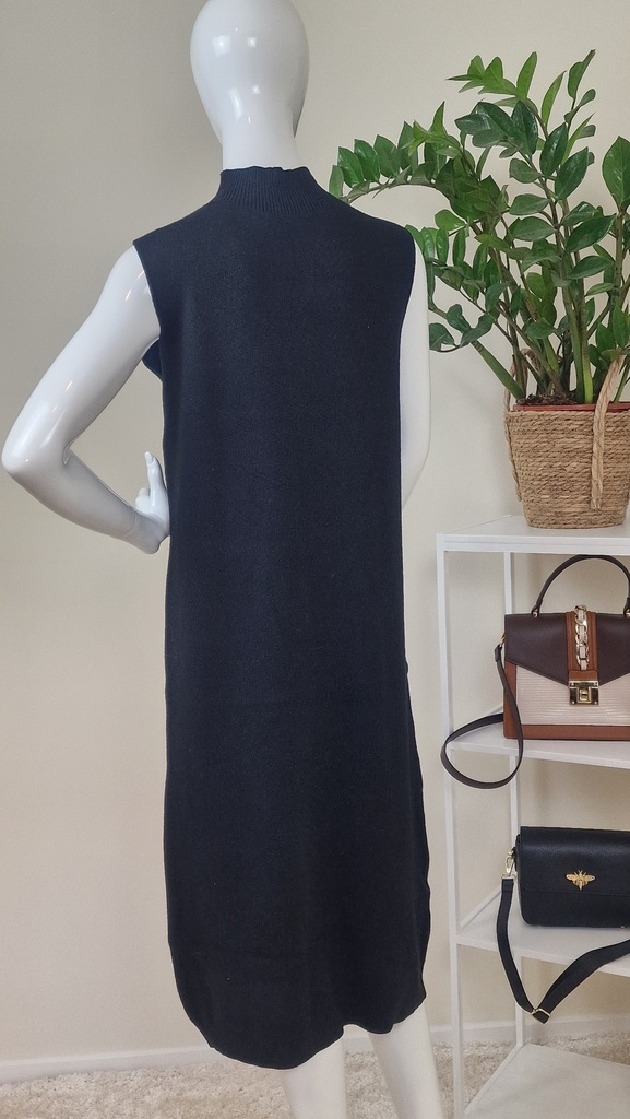 Mia viscouse dress without sleeves black